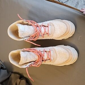 Sorel brex lace up boot